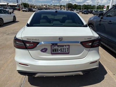 2021 Nissan Maxima Platinum