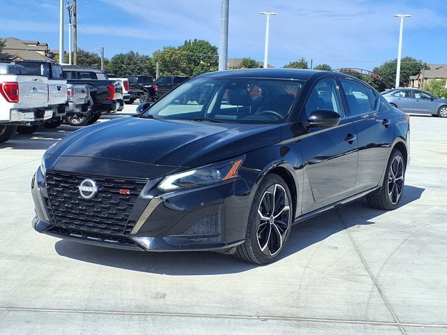 2025 Nissan Altima 2.5 SR