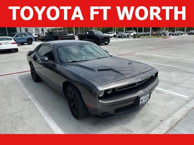 2016 Dodge Challenger SXT