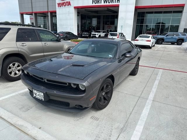 2016 Dodge Challenger SXT