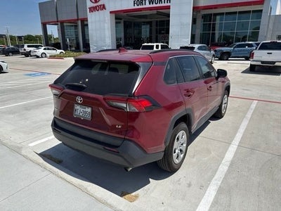 2019 Toyota RAV4 LE