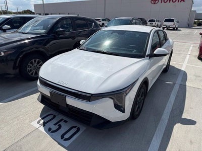 2025 Kia K4 LXS