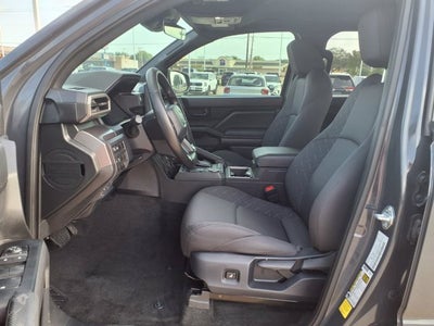 2025 Toyota Tacoma 2WD SR5