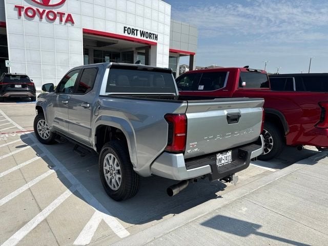 2026 Toyota Tacoma 4WD SR5