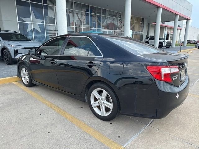 2014 Toyota Camry SE