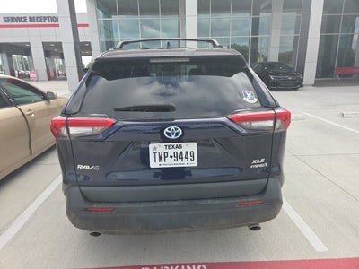2024 Toyota RAV4 XLE