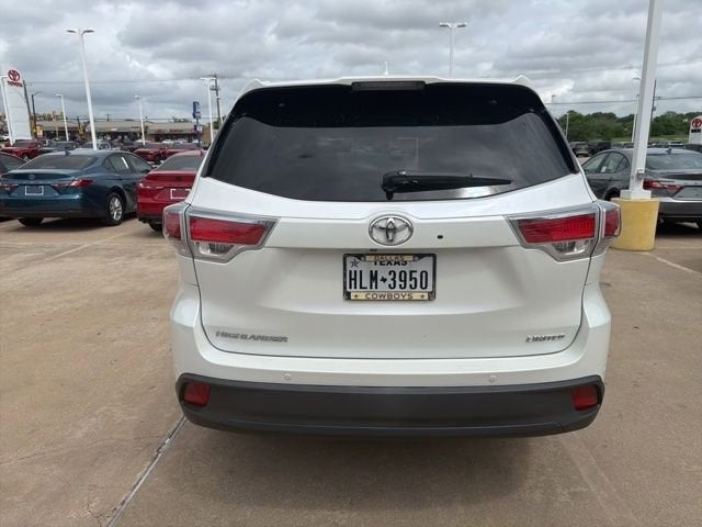 2016 Toyota Highlander Limited Platinum V6