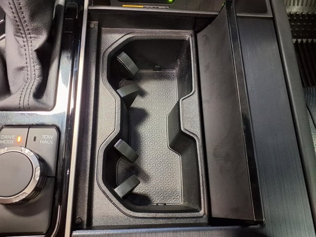 2026 Toyota Tundra 4WD Platinum