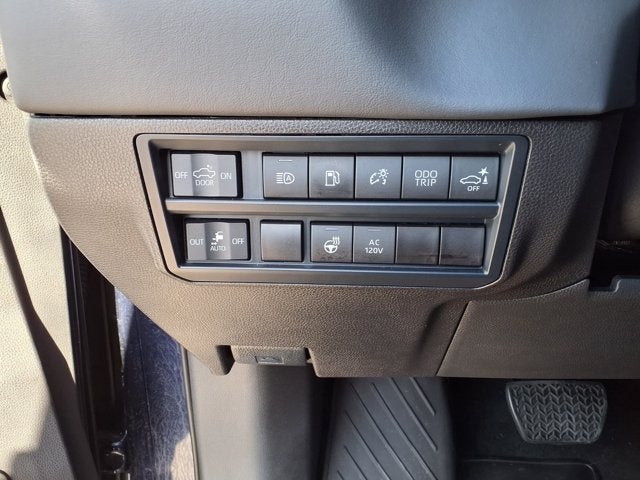 2025 Toyota Tundra 4WD Platinum