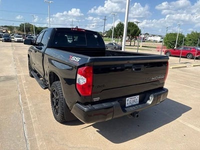 2021 Toyota Tundra 4WD SR5