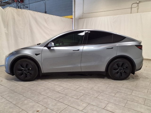 2025 Tesla Model Y Long Range