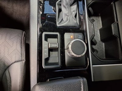 2025 Toyota Sequoia SR5