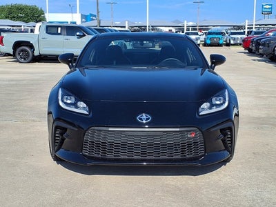 2025 Toyota GR86 Premium