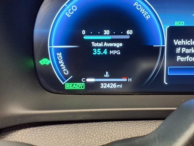 2025 Toyota Crown Signia XLE