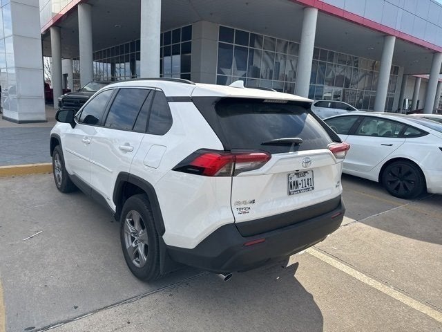 2025 Toyota RAV4 LE