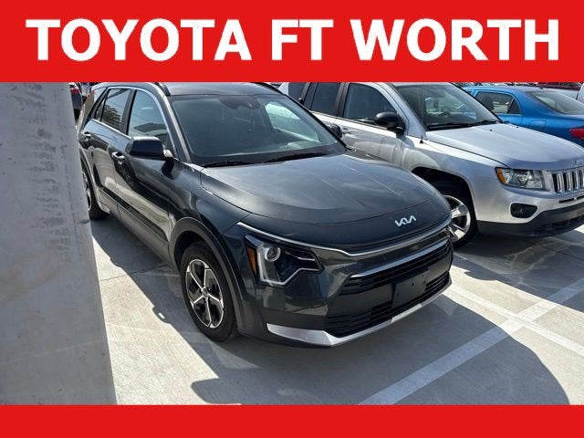 2025 Kia Niro LX