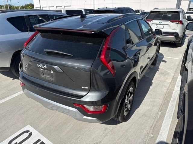 2025 Kia Niro LX