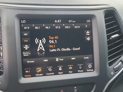 2023 Jeep Cherokee Altitude Lux