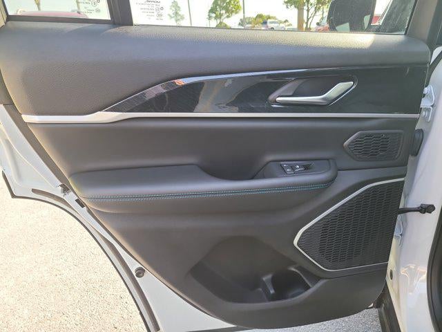 2024 Jeep Grand Cherokee Trailhawk