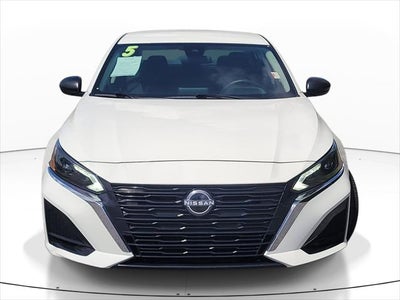 2025 Nissan Altima SV