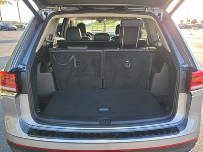 2024 Volkswagen Atlas 2.0T SE with Technology