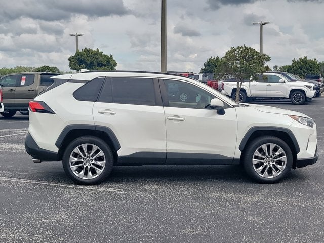 2021 Toyota RAV4 XLE Premium