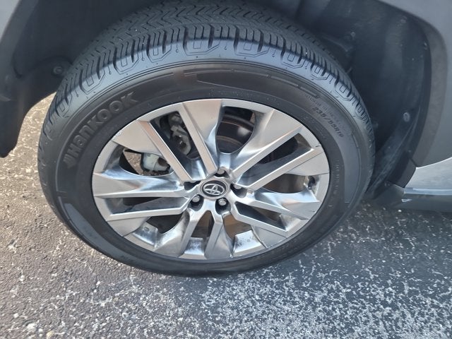 2020 Toyota RAV4 XLE Premium