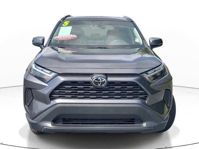 2025 Toyota RAV4 XLE