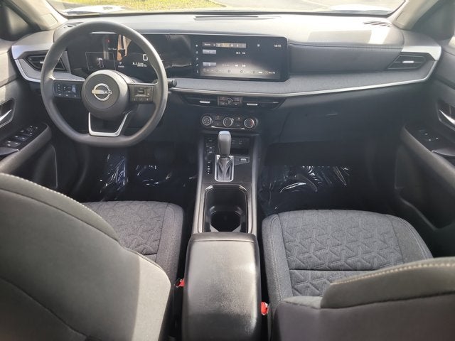 2025 Nissan Kicks MPV SV