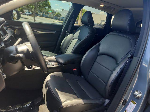 2023 INFINITI QX50 LUXE