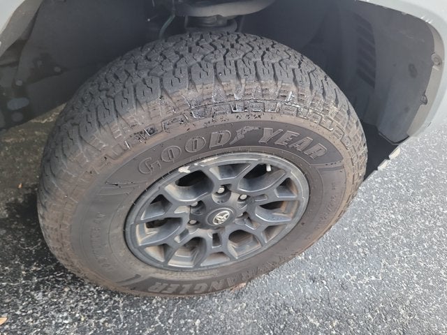2020 Toyota Tacoma 2WD SR5