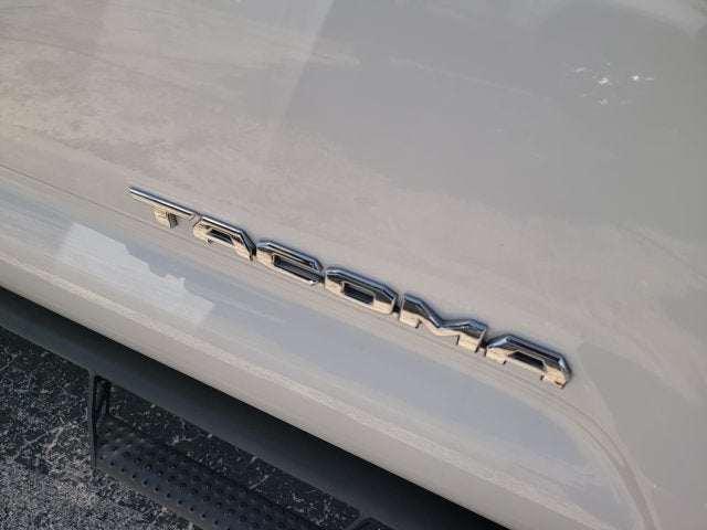 2023 Toyota TACOMA SR5 SR5