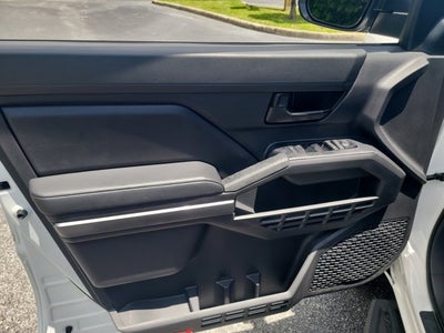 2025 Toyota Tacoma 2WD SR5
