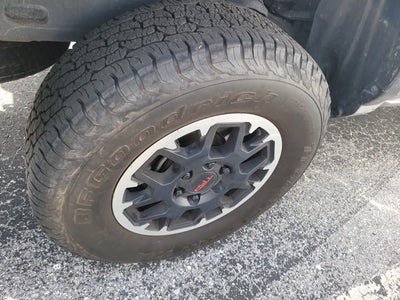 2024 Toyota Tacoma 4WD SR5