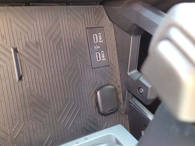 2025 Toyota TACOMA SR5 SR5