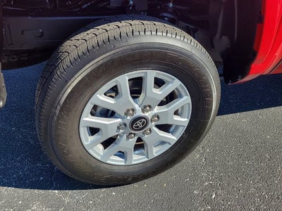 2025 Toyota TACOMA SR5 SR5