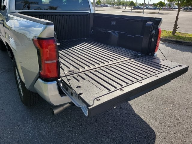 2025 Toyota Tacoma 4WD SR5