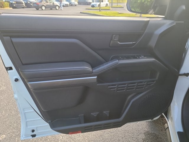 2024 Toyota Tacoma 4WD SR5