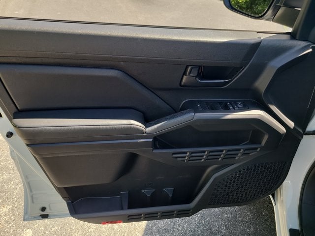 2025 Toyota Tacoma SR
