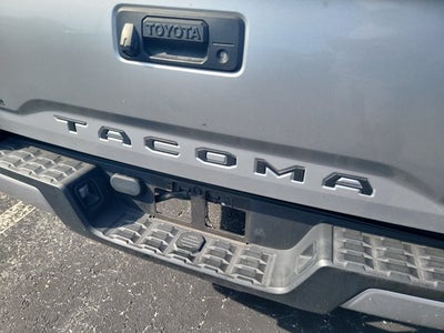 2022 Toyota Tacoma 2WD SR