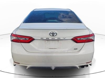 2018 Toyota Camry SE