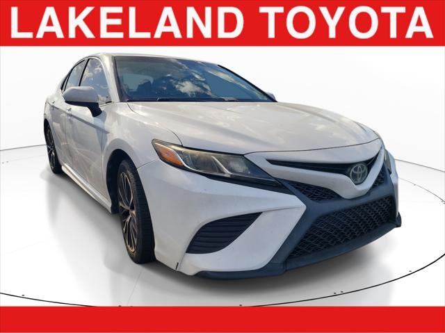 2018 Toyota Camry SE