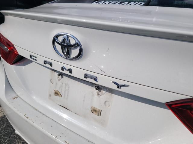 2019 Toyota Camry SE