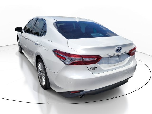 2020 Toyota Camry Hybrid XLE