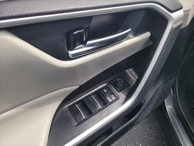 2022 Toyota RAV4 Hybrid Hybrid XLE