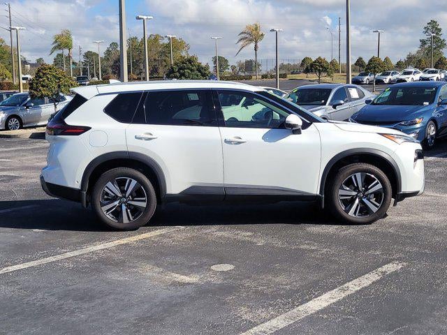 2025 Nissan Rogue SL