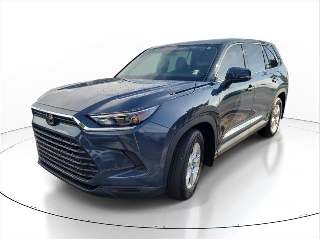 2025 Toyota Grand Highlander LE