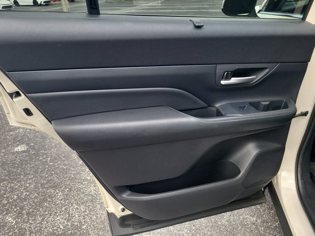 2024 Toyota2 Grand Highlander ? Platinum