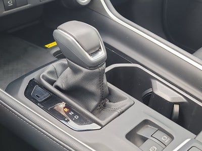 2024 Toyota2 Grand Highlander ? Platinum