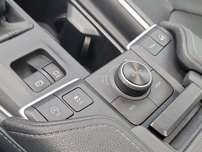 2024 Toyota2 Grand Highlander ? Platinum